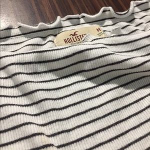 Hollister Cropped Long Sleeve Shirt